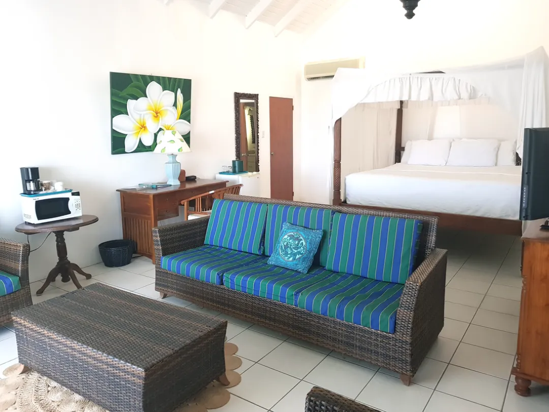 Oualie Beach Resort - Executive Room - Sofa