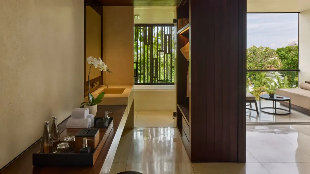 Alila-Seminyak-Deluxe-Suite-Amenities