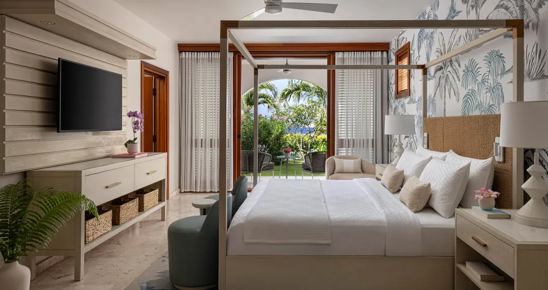 Melemele One Bedroom Butler Walkout Suite with Patio Tranquility Soaking Tub - Bedroom