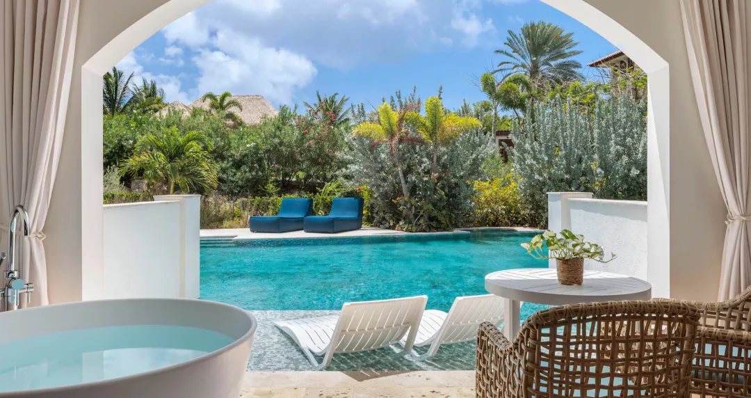 Sandals Royal Curaçao - Suite Pool Lounge