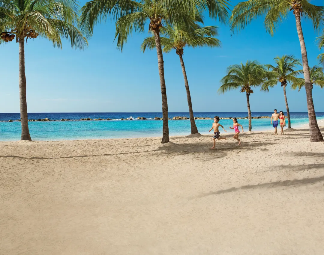 Sunscape Curaçao Resort, Spa & Casino - Family On Beach