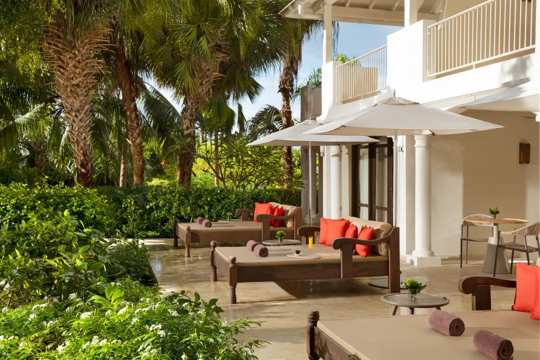 Master Suite Tropical Garden View -Terrace Lounge