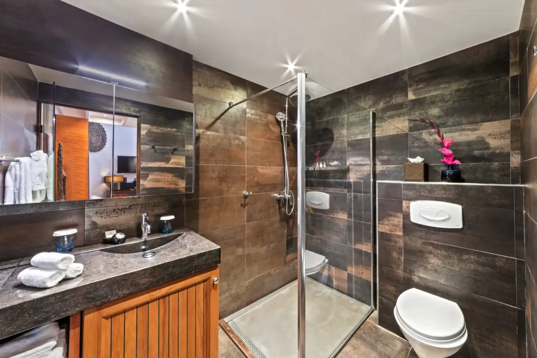 Loft Room - Bathroom