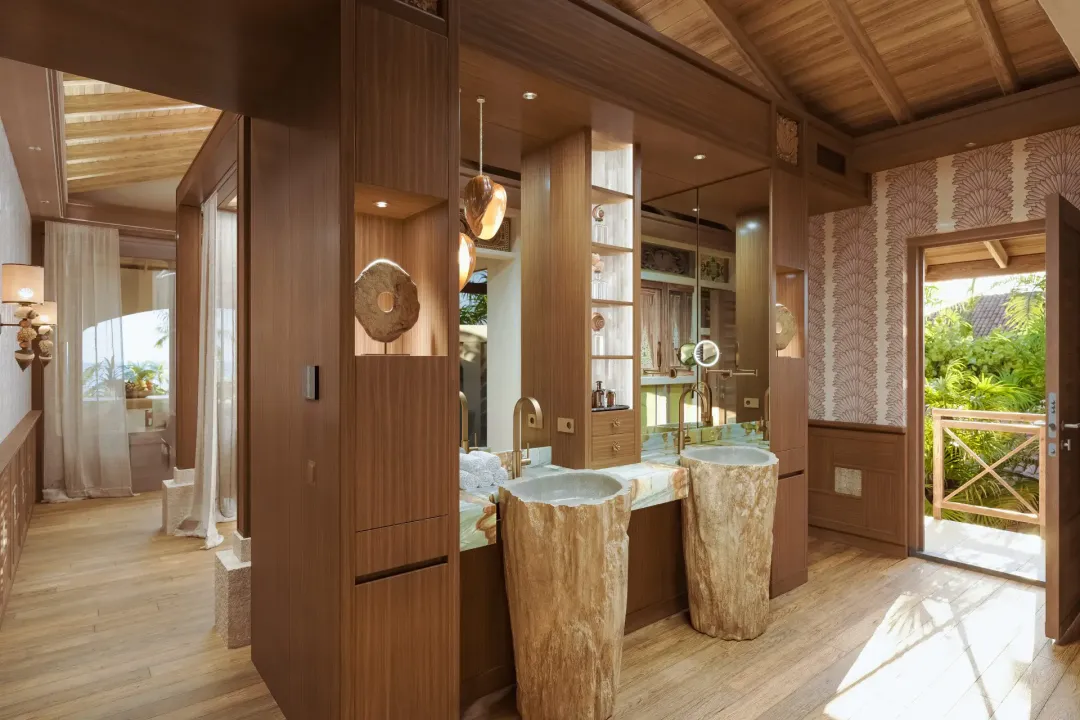 Oceanfront Pool Suite - Bathroom