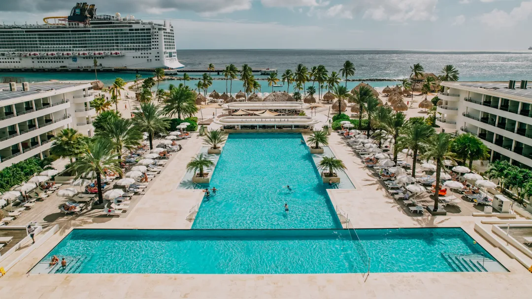 Mangrove Beach Corendon Curaçao - Pool View
