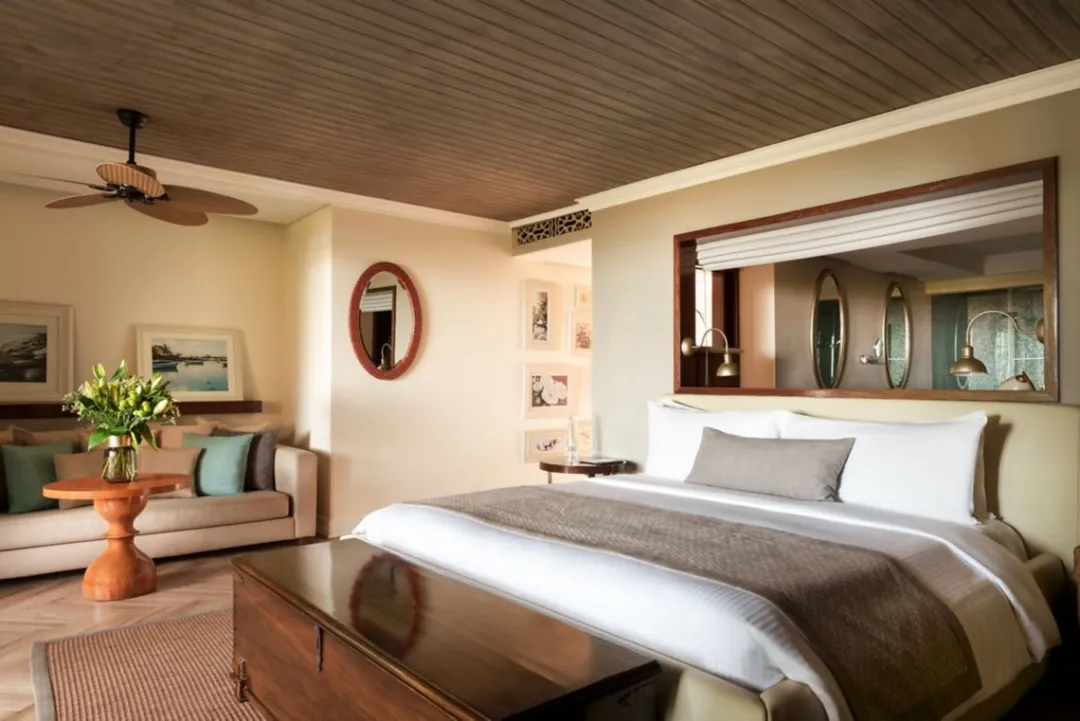 St. Regis Le Morne - Family Suite - King Bedroom