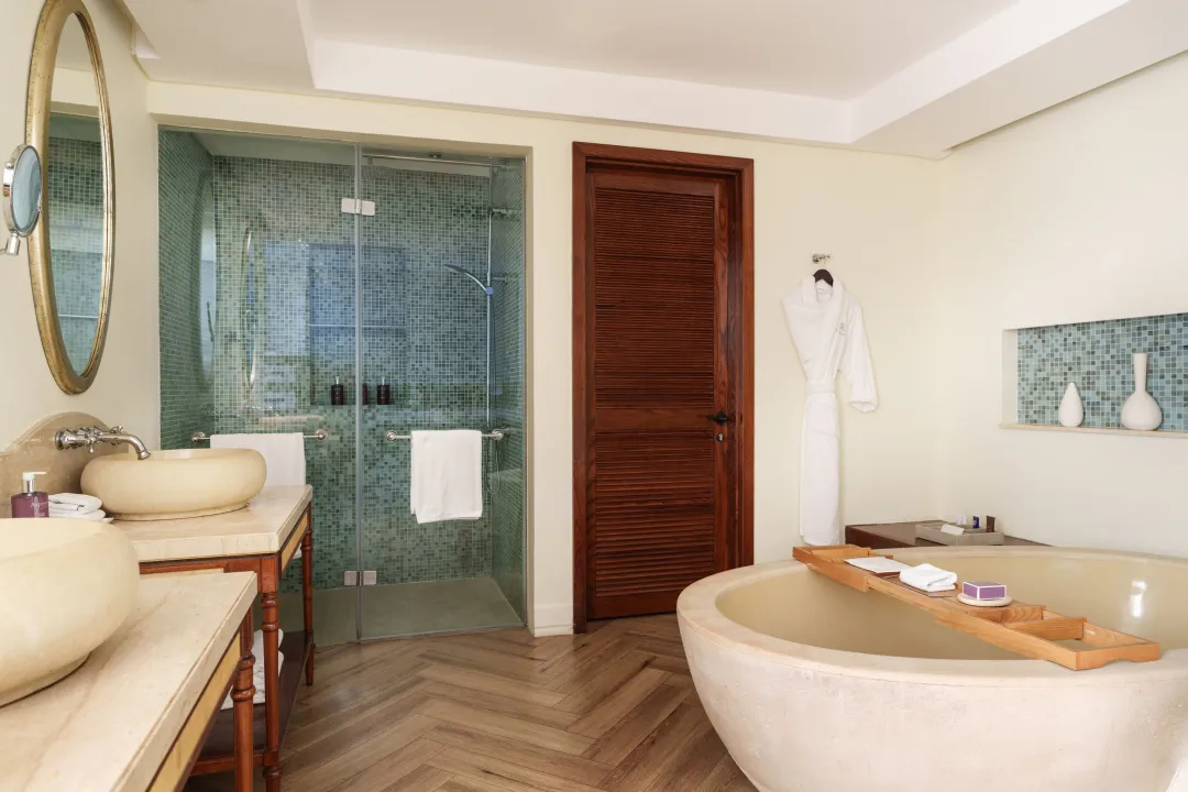 St. Regis Le Morne - Family Suite - Bathroom