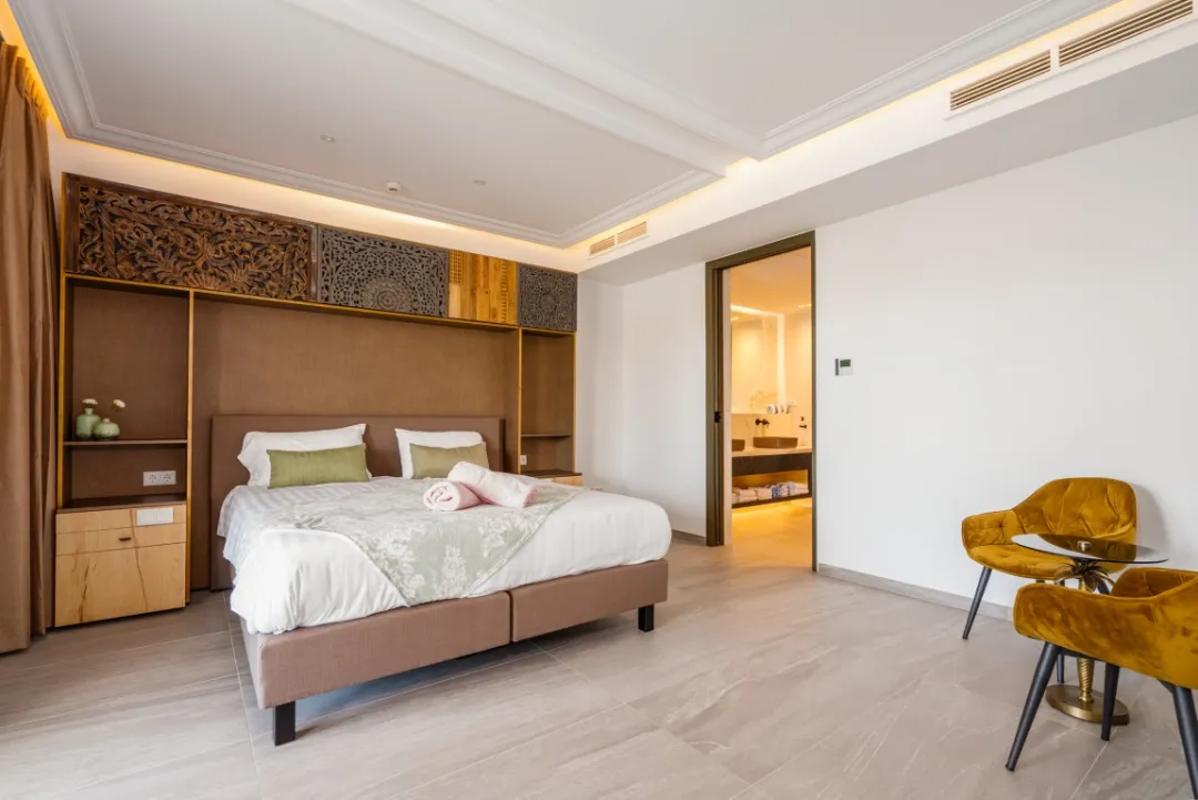 Beachfront One Bedroom Luxury Apartment @ The Shore - Bedroom View