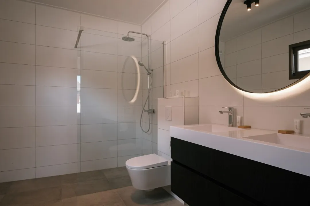 Golf Course Luxury One Bedroom Villa @ The Jazmyn - Bathroom