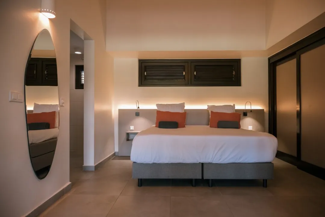 The Garden One Bedroom Condo - Bedroom