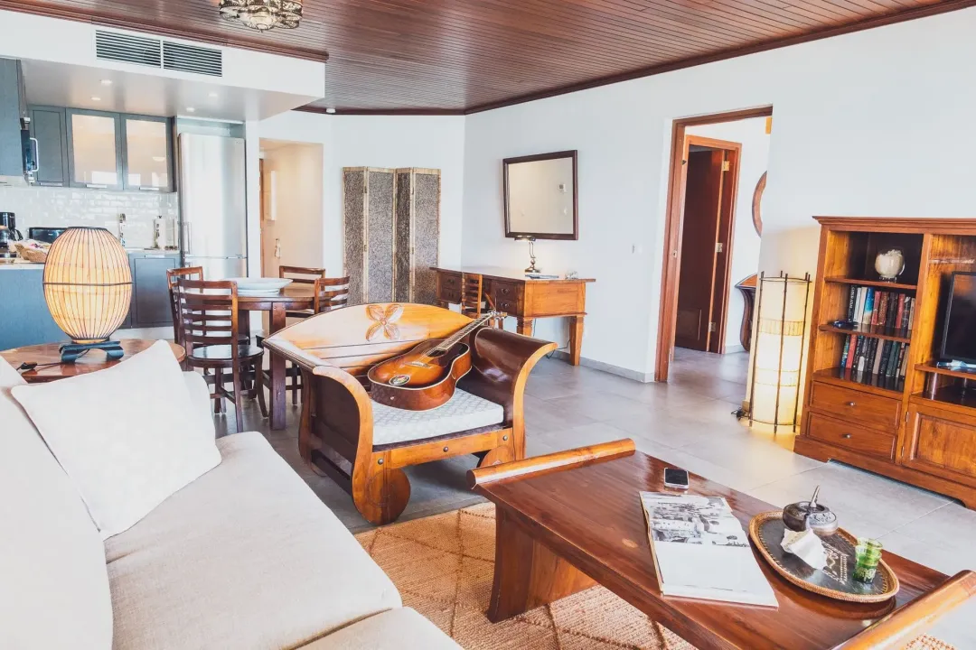 Odysseys Travel - Le Petit Hotel - One Bedroom Suite - Living Room