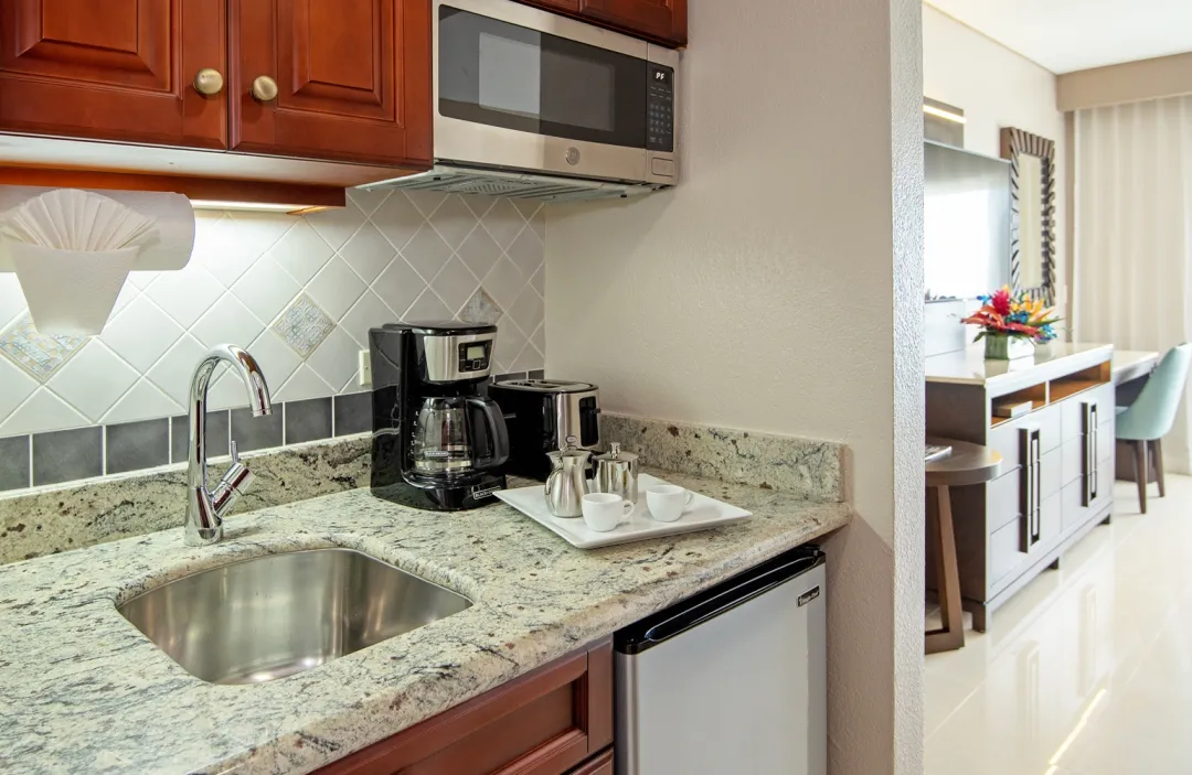 Odysseys Travel - The Villas at Simpson Bay Beach Resort and Marina - Junior Suite - Kitchen