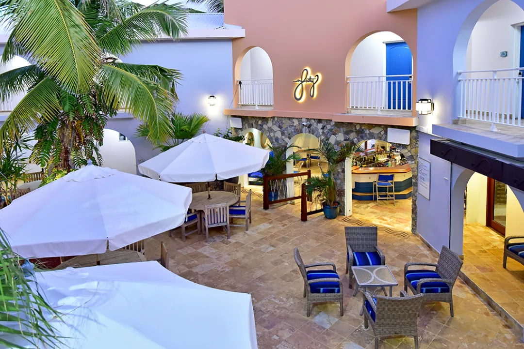 Odysseys Travel - Oyster Bay Beach Resort - The Infinity Restaurant - Dining Room