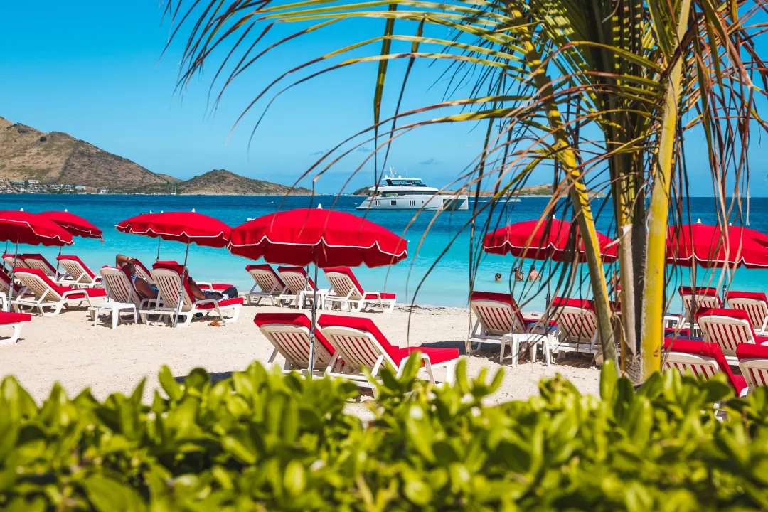 Odysseys Travel - Hôtel Esmeralda Resort - Beach Lounge