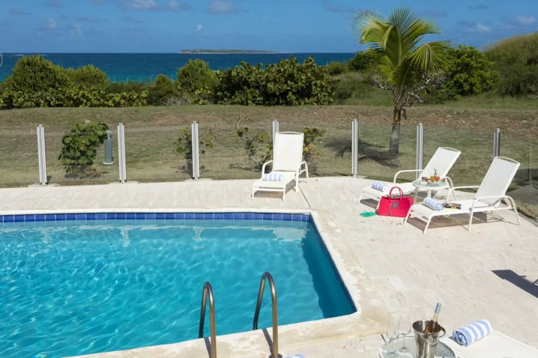 Odysseys Travel - Hôtel Esmeralda Resort - Ocean View Room - Pool View