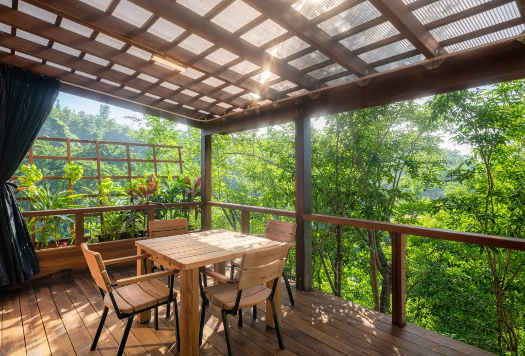 Hillside Ti-Fèy One Bedroom Villas - Balcony Lounge With Jungle View