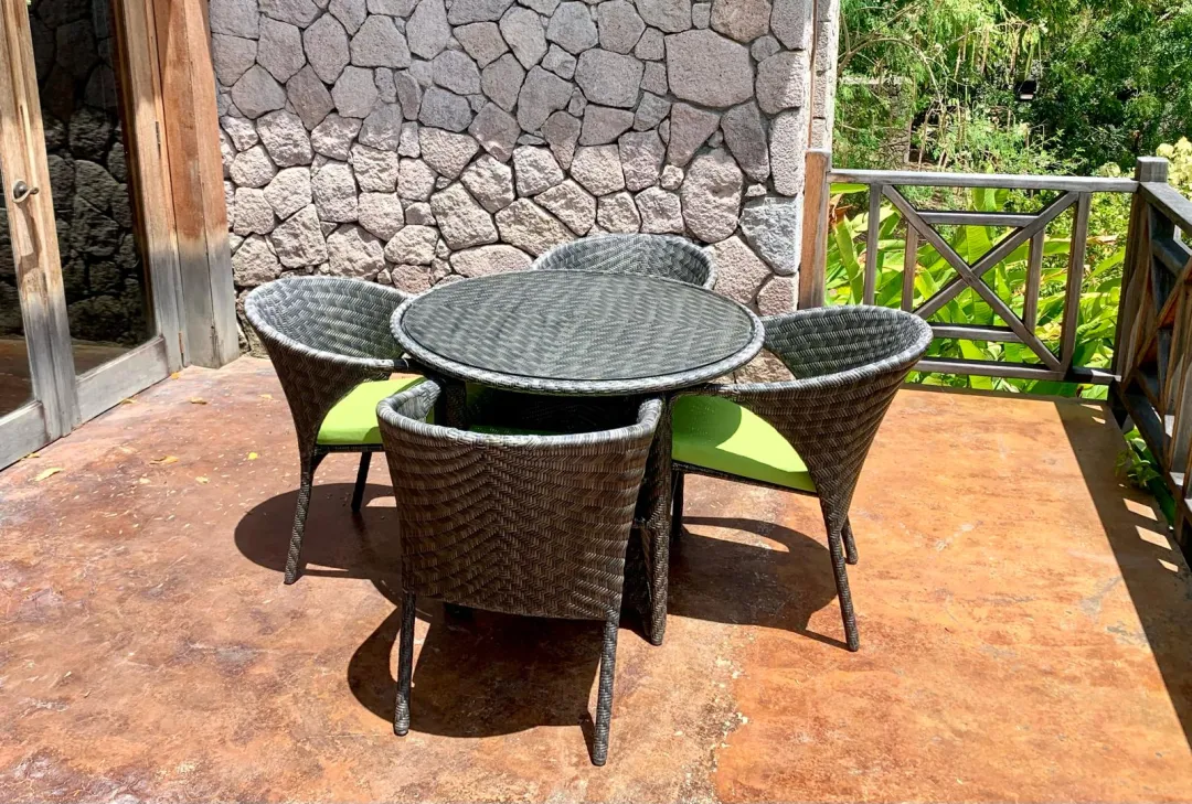 Partial Ocean View Villa Suite - Terrace Dining Aeria