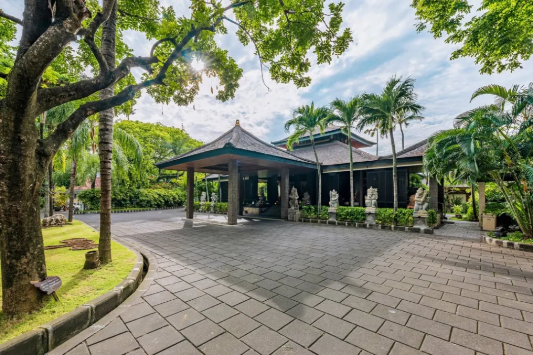 Bali Mandira Beach Resort -Lobby Exterior