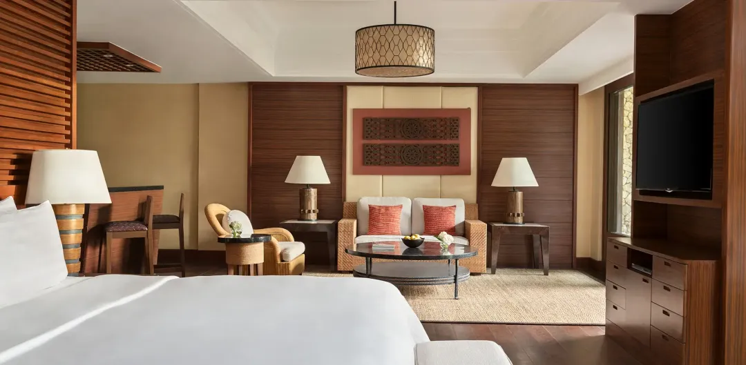 Sea View Suite - Bedroom