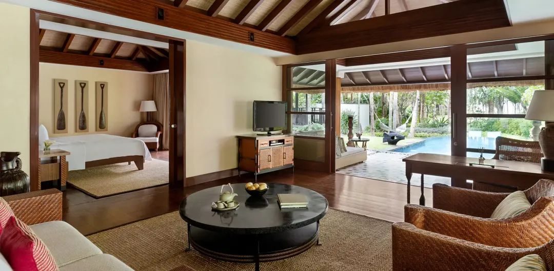 One Bedroom Pool Villa - Bedroom With Living Aeria