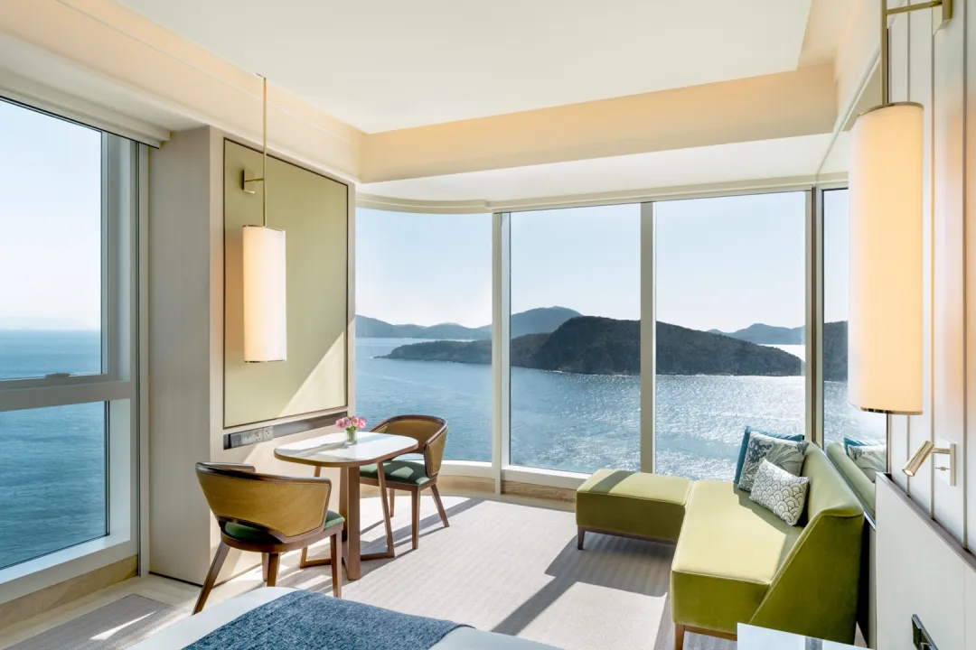 Fullerton-Ocean-Park-Hotel-Hong-Kong-Premier-Oceanfront-Room-View