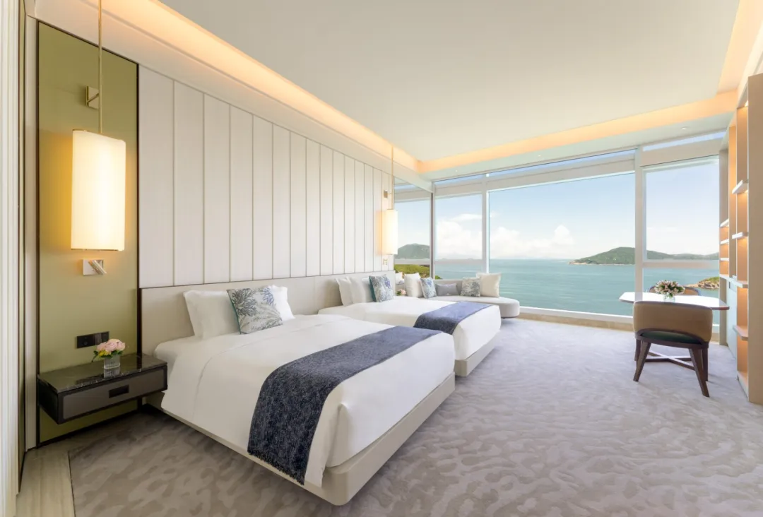 Fullerton-Ocean-Park-Hotel-Grand-Deluxe-Oceanfront-Room-Two-Queen-Beds