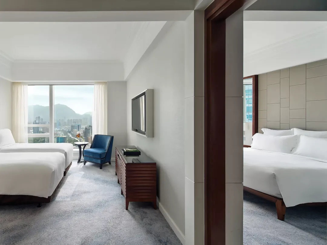 Cordis-Hong-Kong-Club-Executive-Family-Two-Bedroom-King-Bed-and-Twin-Bedrooms