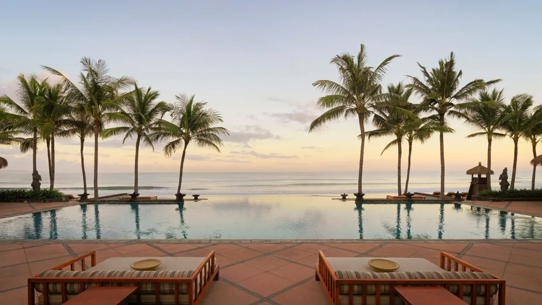 Odysseys-Travel-The-Legian-Bali-Seminyak-Pool-Beds