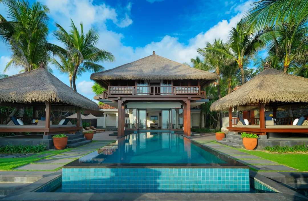 Odysseys-Travel-The-Legian-Bali-Seminyak-Beach-House-Private-Pool