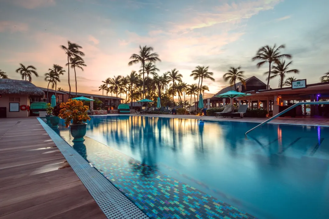 Odysseys-Travel-Manchebo-Beach-Resort-and-Spa-Outdoor-Pool