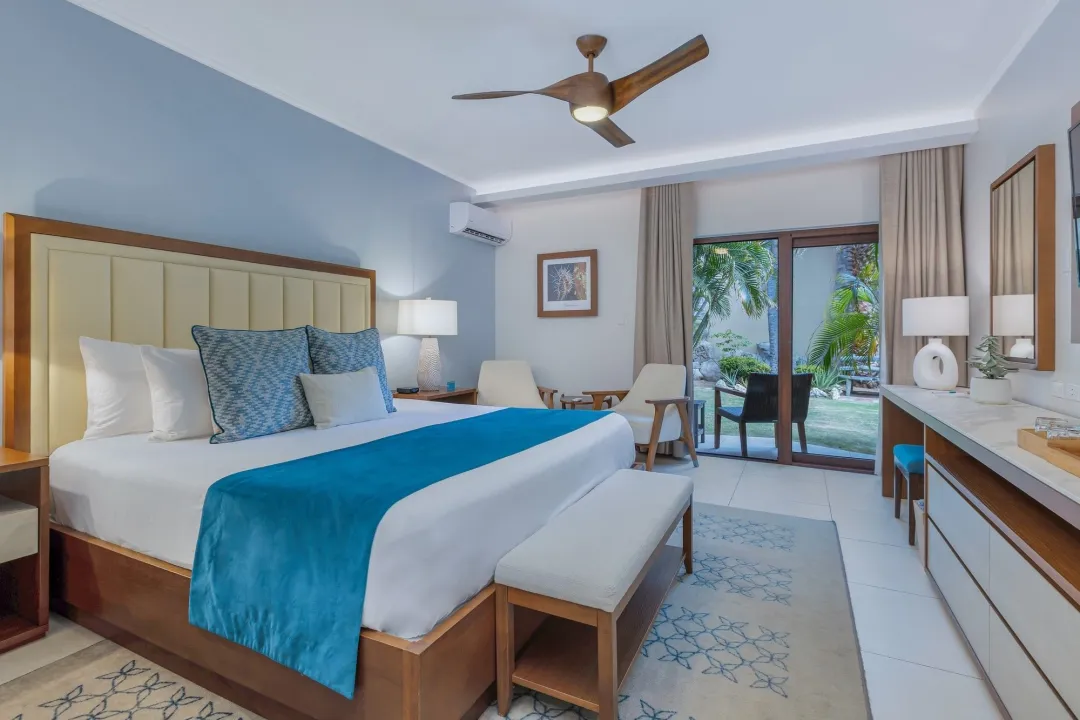 Odysseys-Travel-Manchebo-Resort-and-Spa-Deluxe-Garden-View-King-Bed
