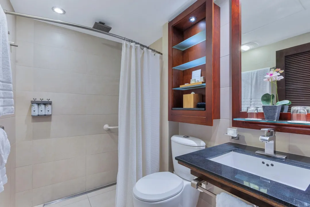 Odysseys-Travel-Manchebo-Resort-and-Spa-Deluxe-Garden-View-Bathroom