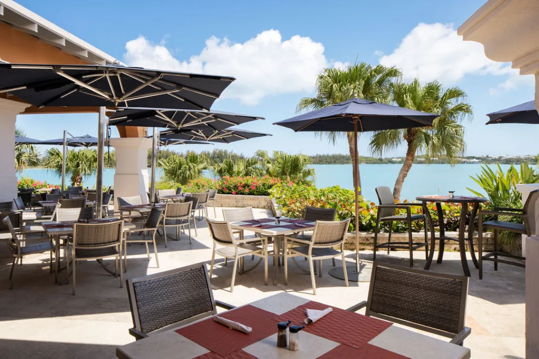 Bayside Bar & Grill