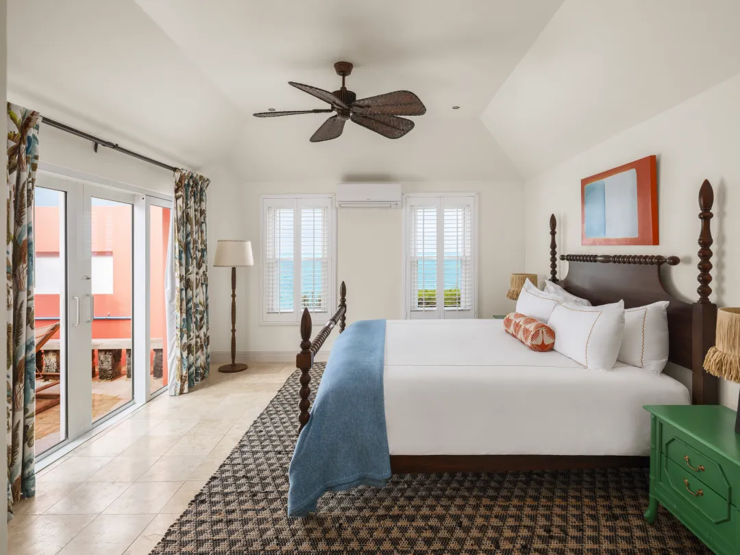 Private Pool Water View Cottage - Bedroom
