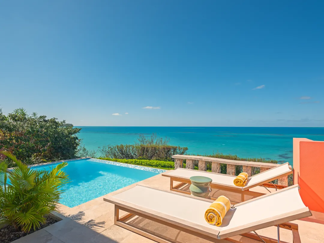 Private Pool Water View Cottage - Pool Lounge