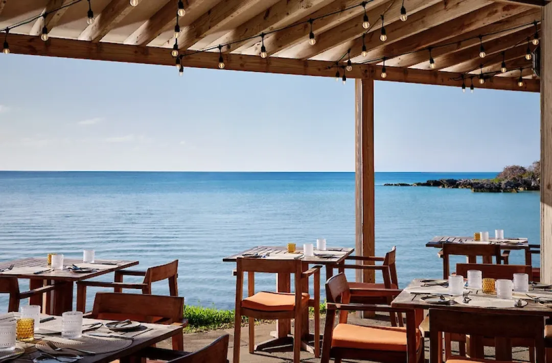 Breezes Restaurant