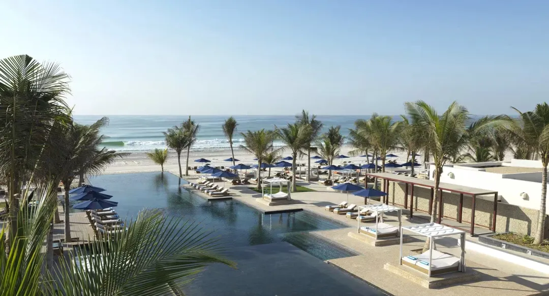 Odysseys-Travel-Anantara-Al-Baleed-Pool-Aerial-View