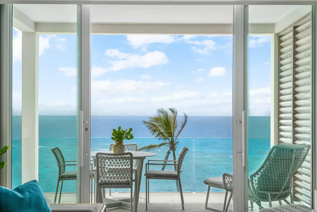 Two Bedroom Ocean View Suite - Balcony Lounge
