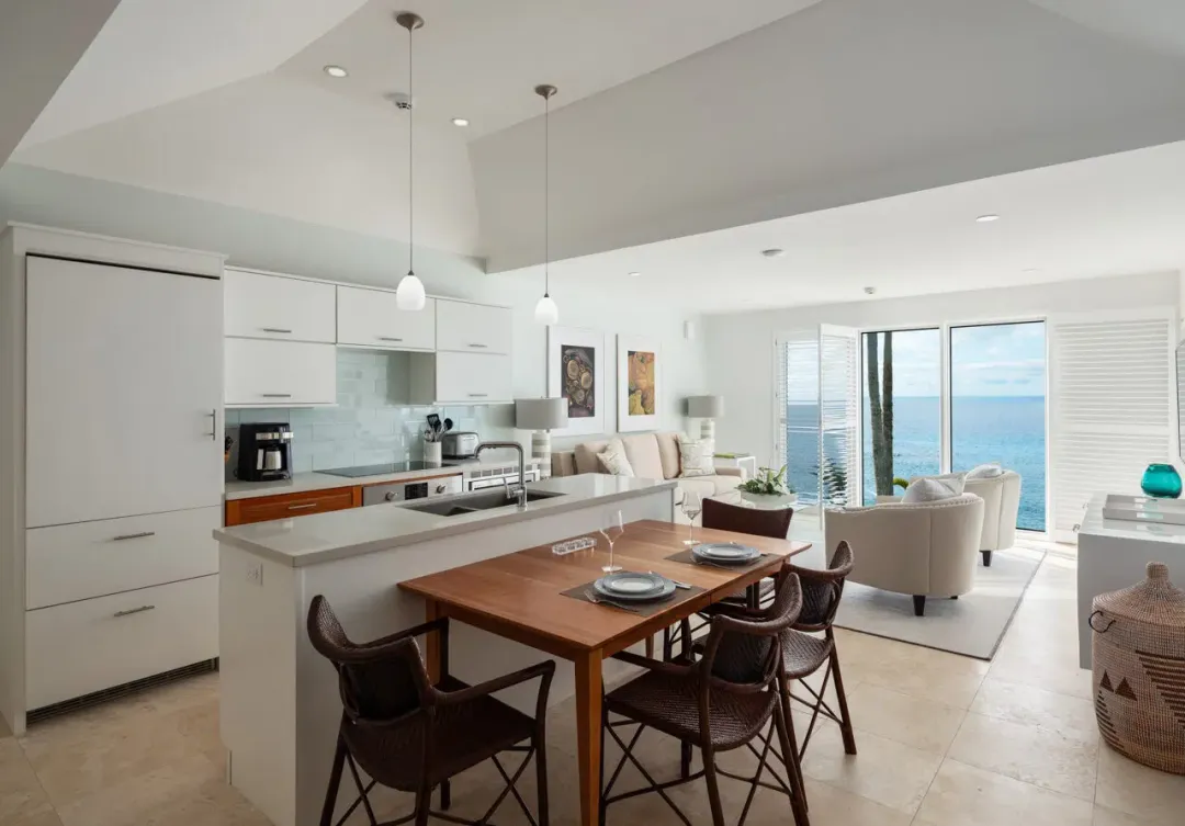 Two Bedroom Ocean View Suite - Kitchen
