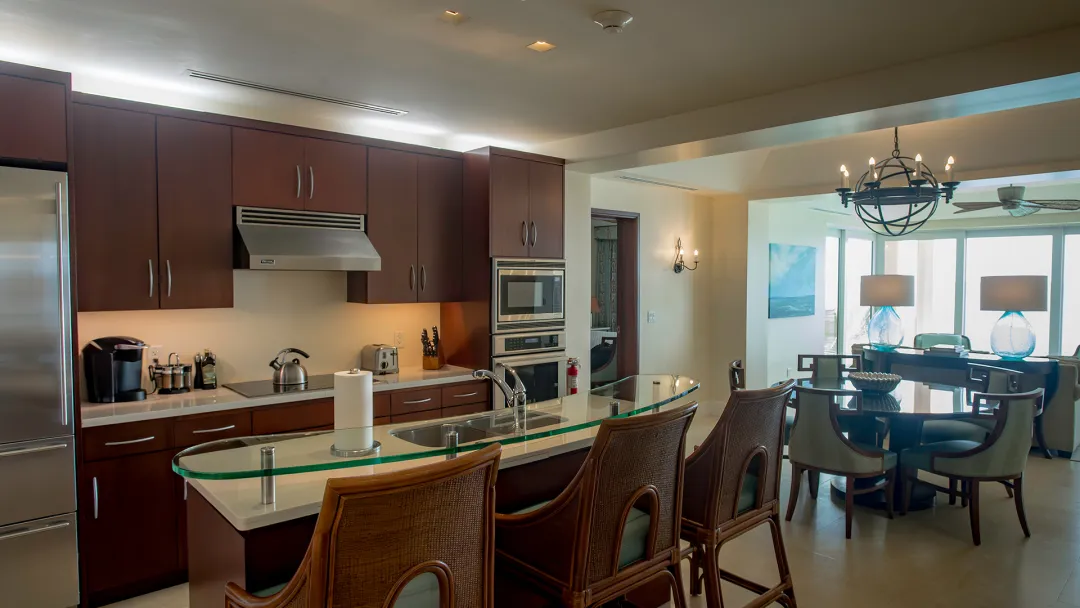 Two Bedroom Club Suite - Kitchen