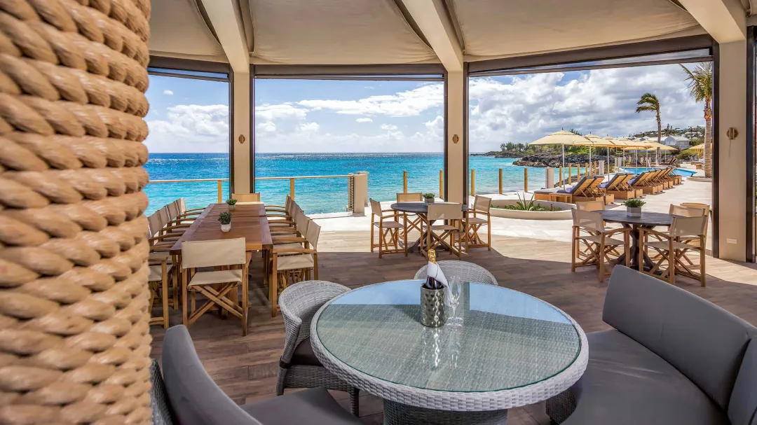 Odyssyes-Travel-Loren-Pink-Beach-Pink-Beach-Club-Restaurant