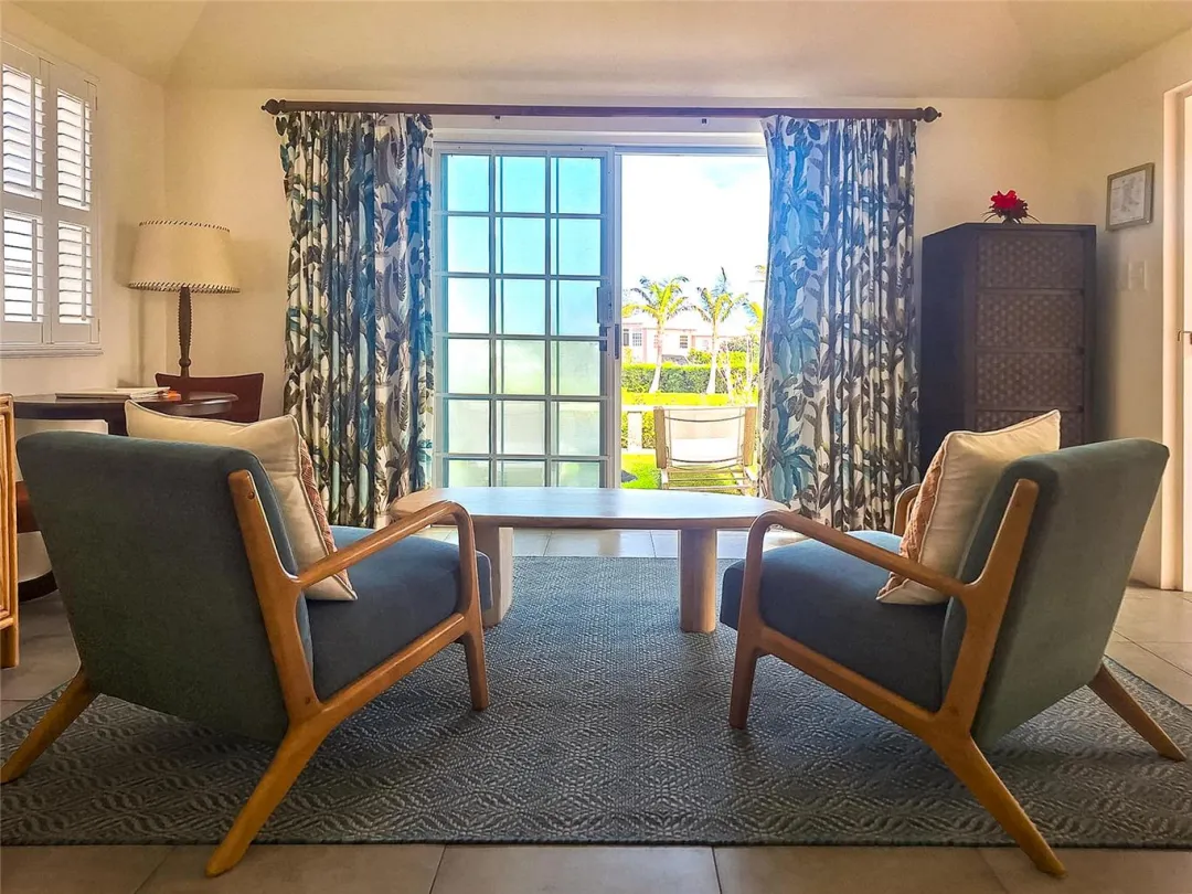 Odysseys-Travel-Cambridge-Beach-Resort-and-Spa-Garden-View-Room-Patio