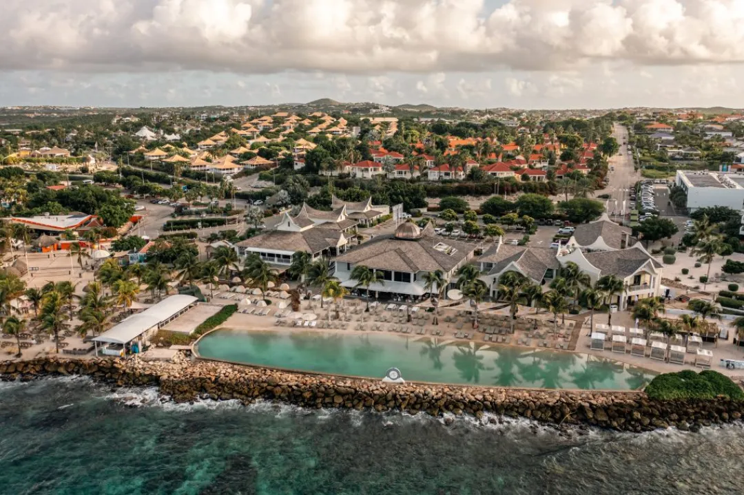 Papagayo Beach Resort Curacao - Hotel With Sea View