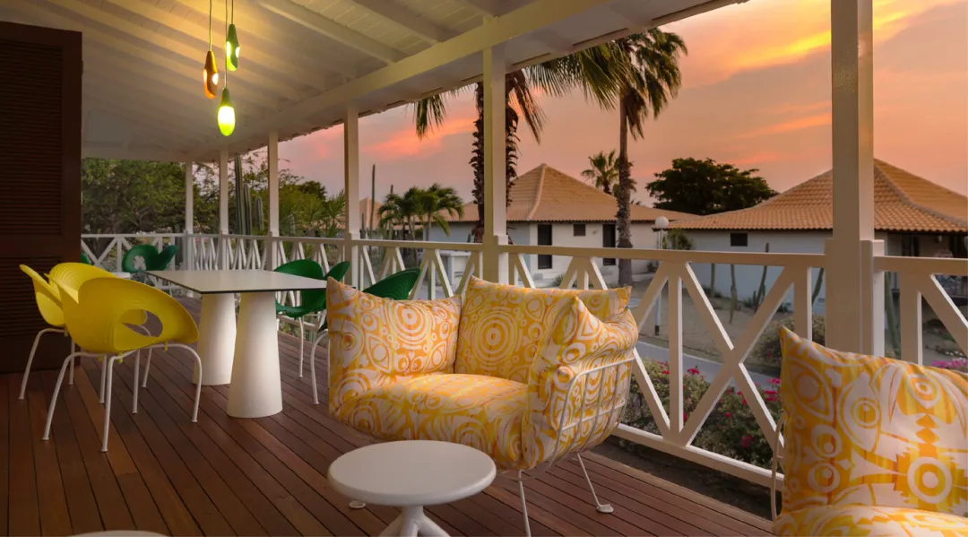 Two Bedroom Garden View Villa - Balcony Lounge