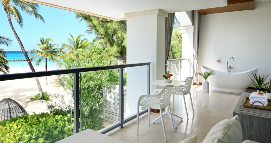 Beachfront One Bedroom Butler Suite with Balcony Tranquility Soaking Tub - Balcony