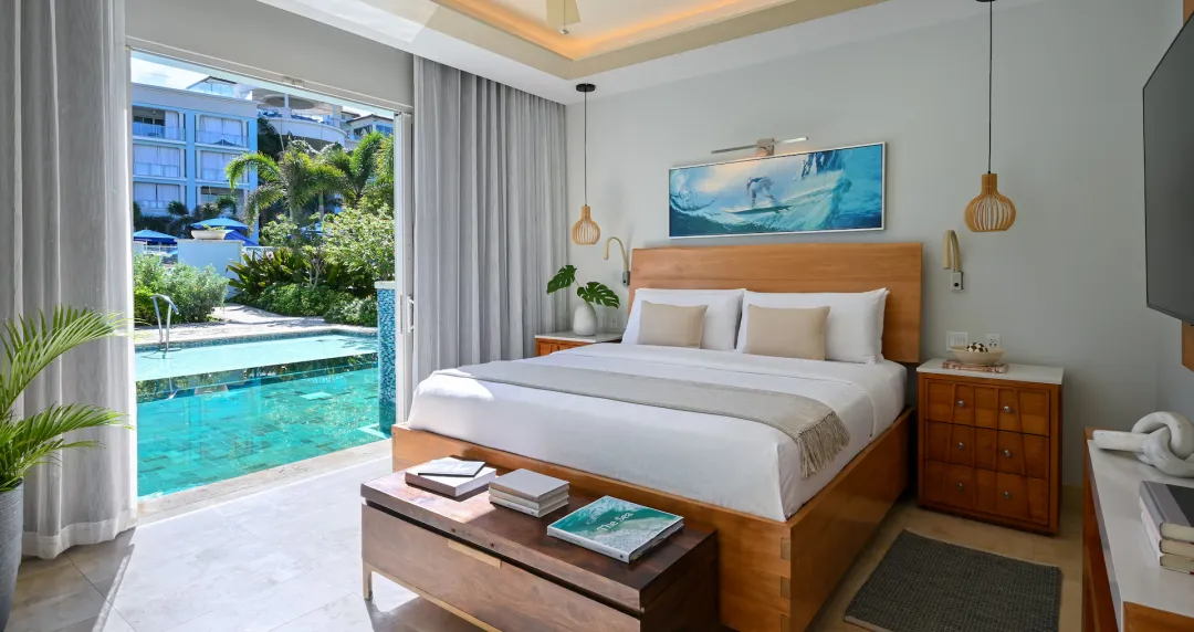 Millionaire Crystal Lagoon Swim-up Butler One Bedroom Suite with Patio Tranquility Soaking Tub - Bedroom