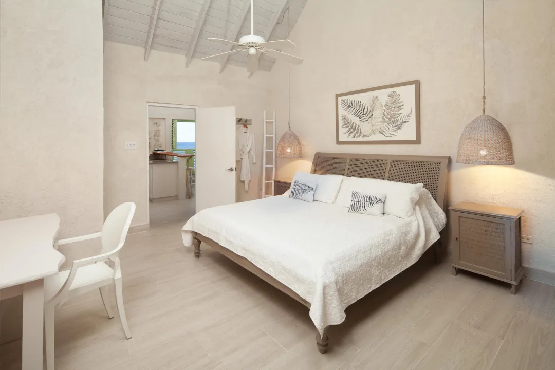 rm_carousel_two_bedroom_oceanfront_10