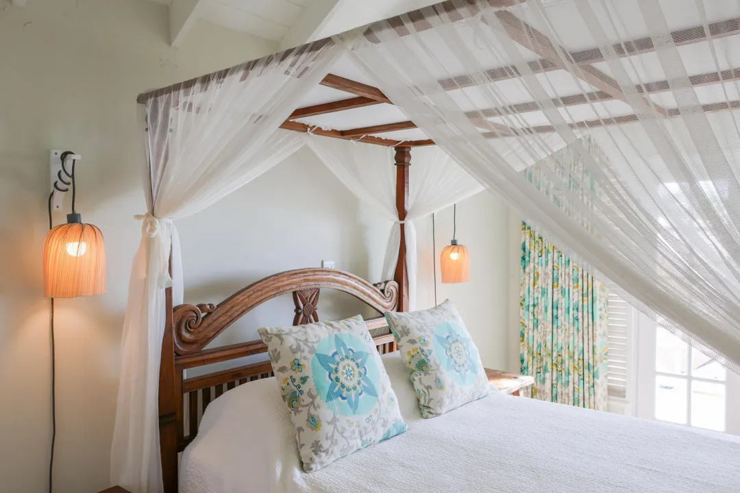 Odysseys Travel - Little Good Harbour - One Bedroom Garden Suite - Living Area