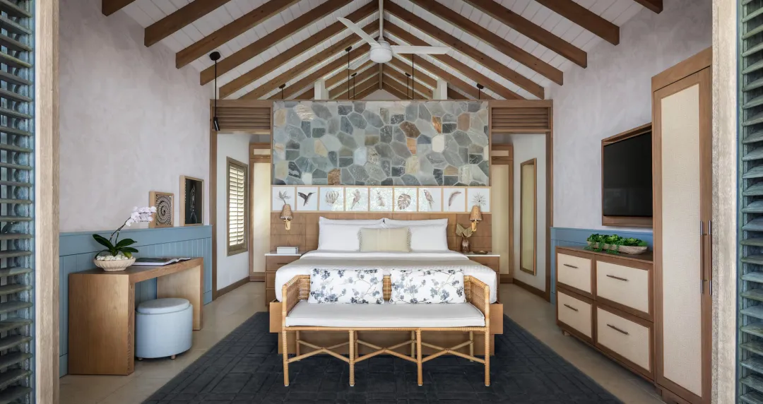 Halcyon Shore House Butler Suite with Balcony Tranquility Soaking Tub - Bedroom