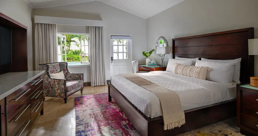 Beachfront Honeymoon Butler Room with Private Pool Sanctuary - Bedroom View